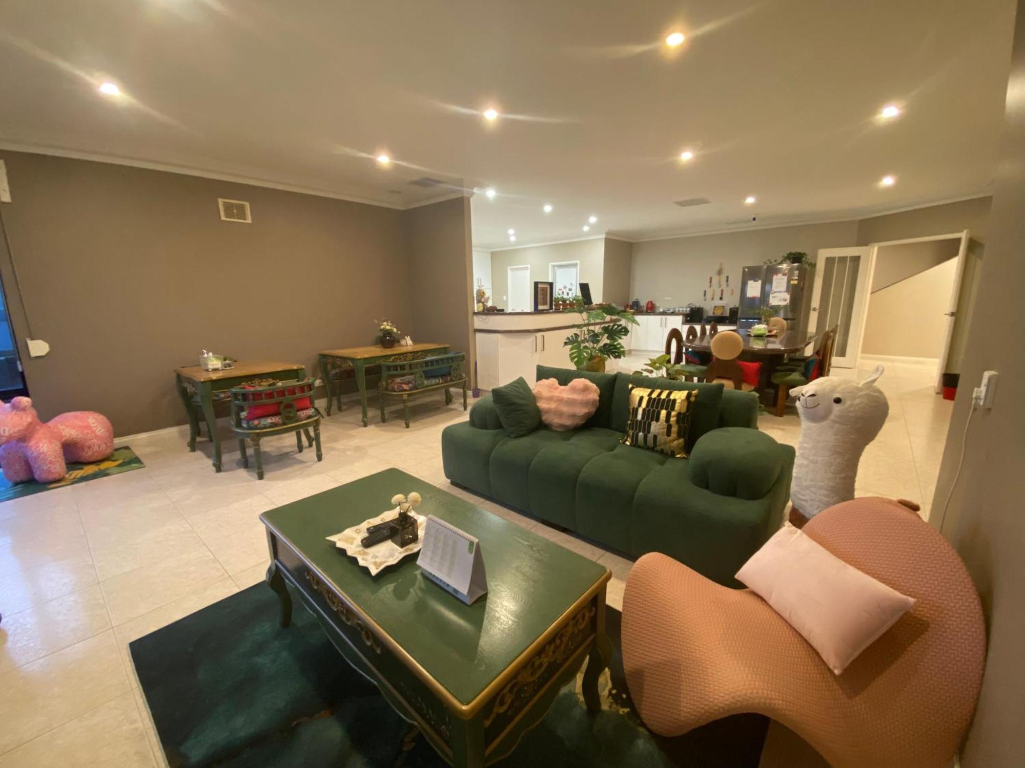 Sunny Ocean View Retreat Apartment Пърт Екстериор снимка